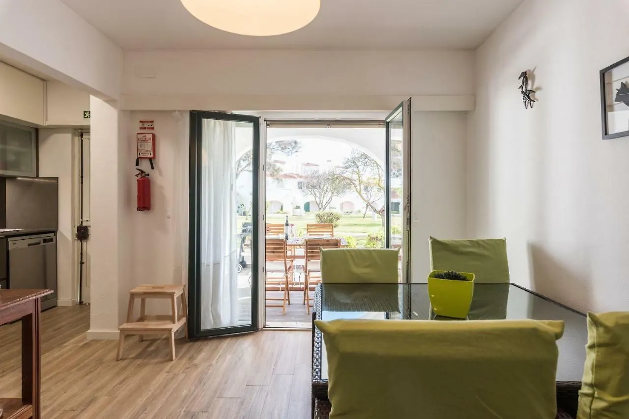 Lovelystay - Green Oasis Villa Vilamoura 0*,  Portugal